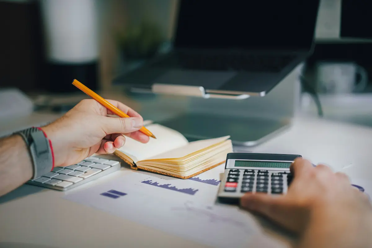 Sortir du tarif horaire : créer une offre premium en coaching bien-être